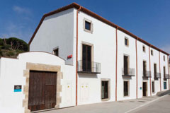 STADTHAUS CAN SALETA • CALELLA • SPANIEN