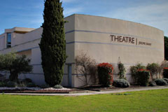 KULTURZENTRUM BÉRANGER DE FRÉDOL • VILLENEUVE LÈS MAGUELONE • FRANKREICH