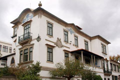 SCHULE LUSO-FRANCÉS • OPORTO • PORTUGAL