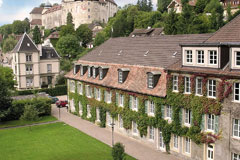 COLLÈGE ET LYCÉE “SAINT-CHARLES” • PORRENTRUY • SCHWEIZERISCH