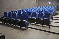 CSENGEY DÉNES KULTURÁLIS KÖZPONT • PAKS • UNGARN