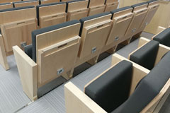 HÖRSAAL DER SPORTFAKULTÄT • LEÓN • SPANIEN