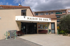 MAISON DE PAYS • NYONS • FRANKREICH