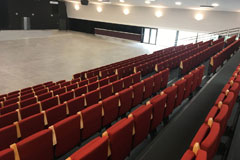 SALLE DES FÊTES • SORGUES • FRANKREICH