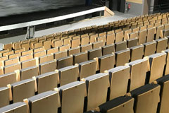 SALLE DES FÊTES LA CIGALIÈRE • BOLLÈNE • FRANKREICH