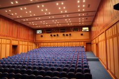 NATIONALES THEATER FÜR MUSIK UND DRAMA • SYKTYVKAR • RUSSLAND